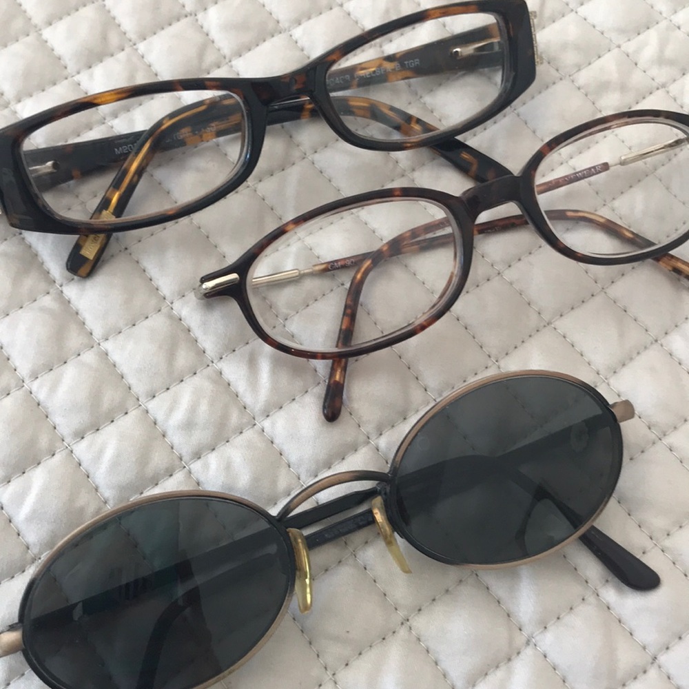 COPY - Set of 3 Brown Readers 1.50